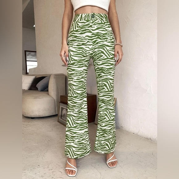 Zebra Stripe Flare Leg Pants - Picture 2 of 4